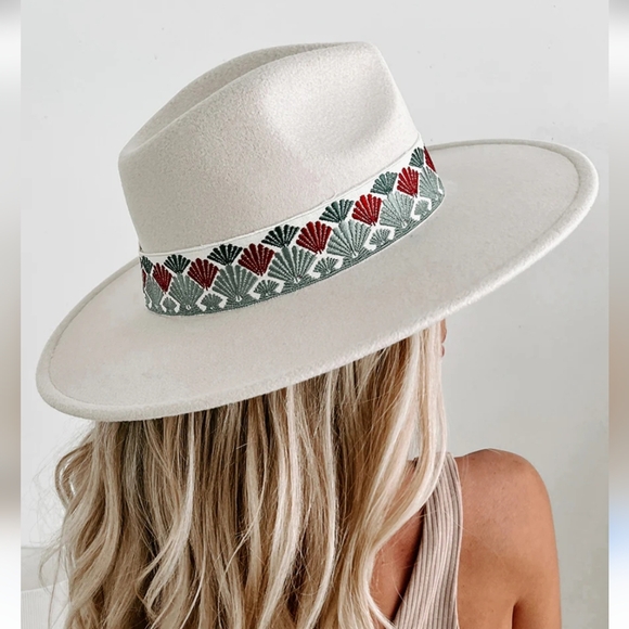 Boho Western Cowboy Felt Fedora Hat Festival Rancher Y2K 90s 2000s Creme Big Rim - Picture 1 of 11